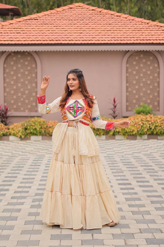 Premium Cream Pure Cotton Koti Lehenga Choli Set with Heavy Gamthi Work & 9-Meter Flair | MOONPALAV