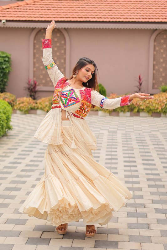 Premium Cream Pure Cotton Koti Lehenga Choli Set with Heavy Gamthi Work & 9-Meter Flair | MOONPALAV
