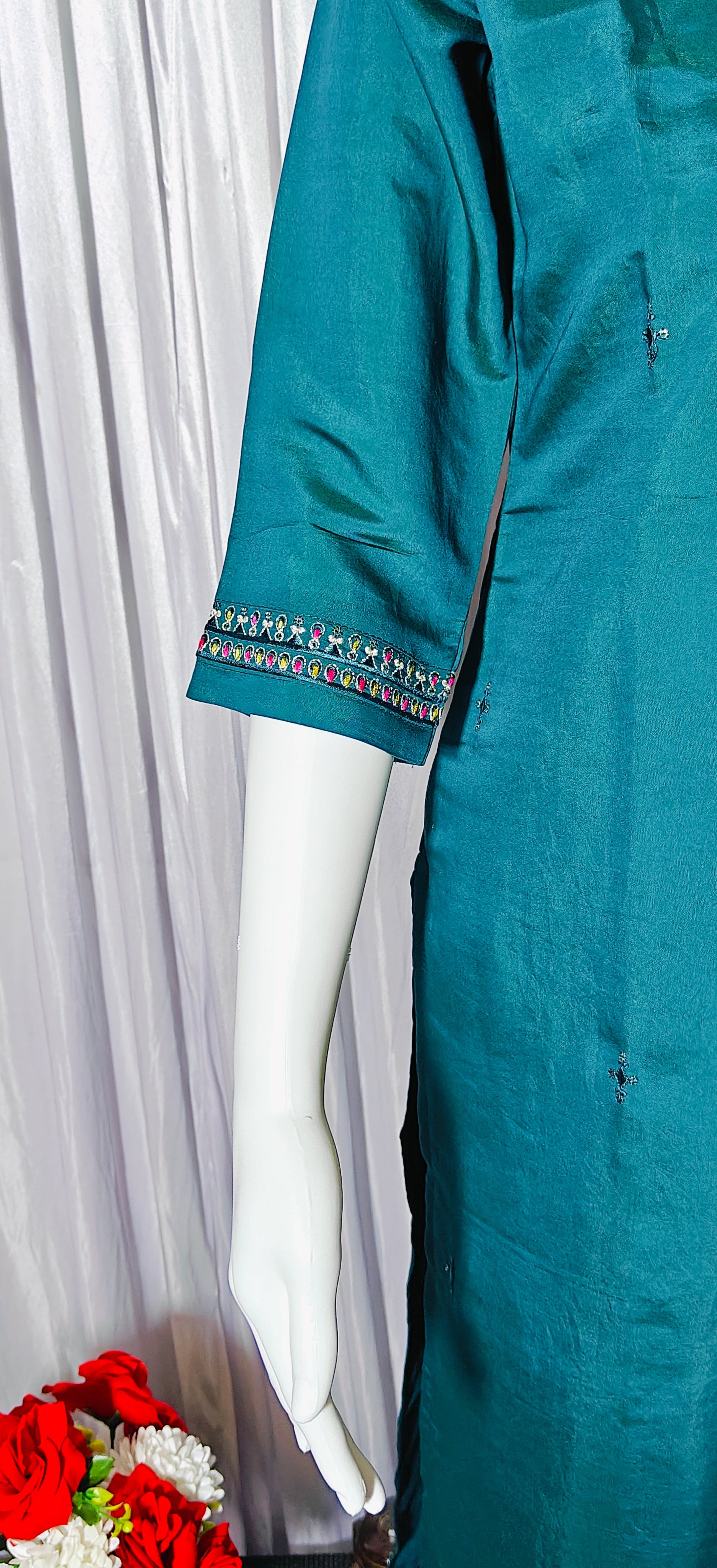Moonpalav Teal Green Embroidered Silk Kurta Set with Zari Border Dupatta
