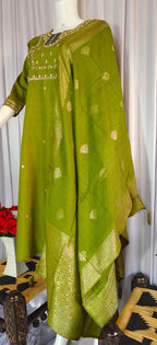 Moonpalav Olive Green Silk Embroidery Kurti Pant Set with Muslin Dupatta