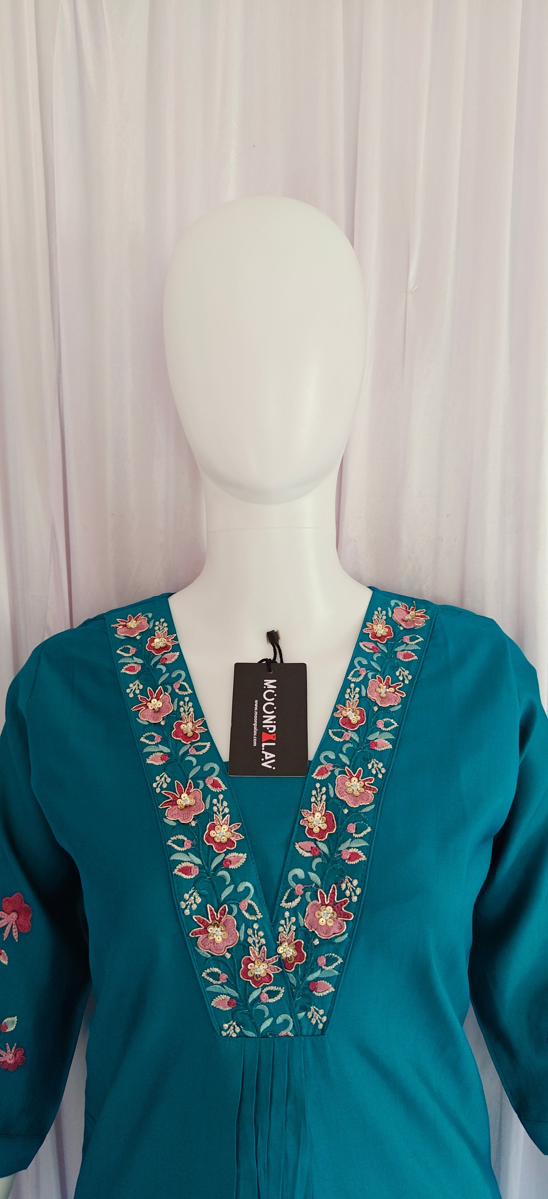 Moonpalav Signature Teal Marina Silk Handwork Kurta Set with Dupatta