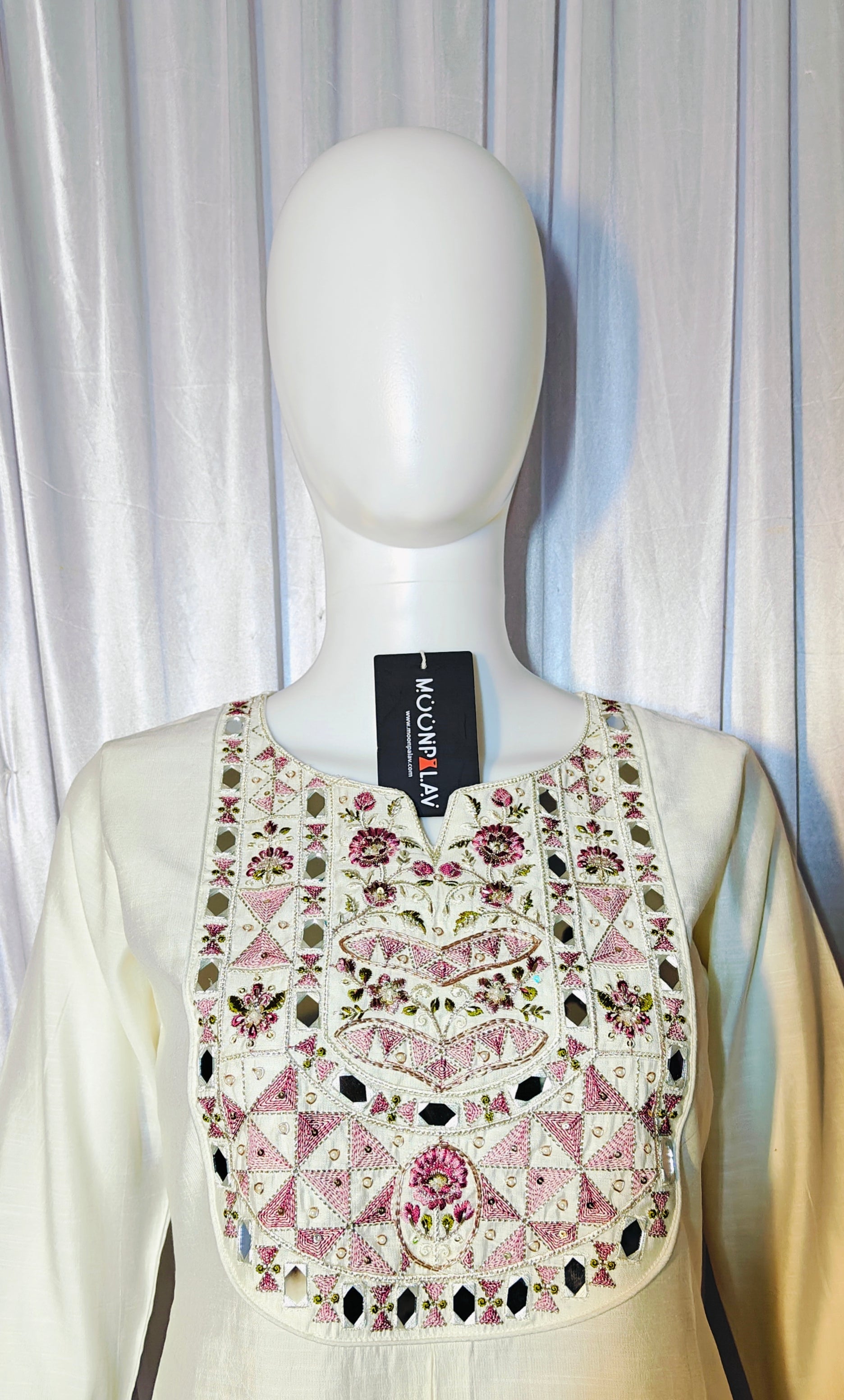 Moonpalav Pearl White Hand-Embroidered Mango Silk Suit with Scalloped Dupatta