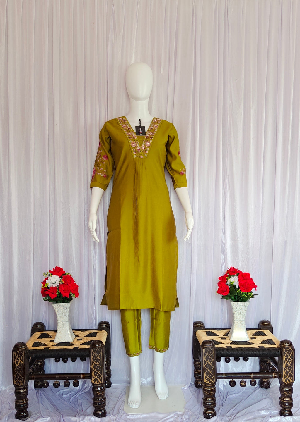 Moonpalav Signature Olive Green Marina Silk Handwork Kurta Set