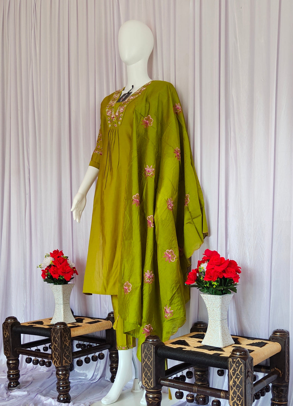 Moonpalav Signature Olive Green Marina Silk Handwork Kurta Set