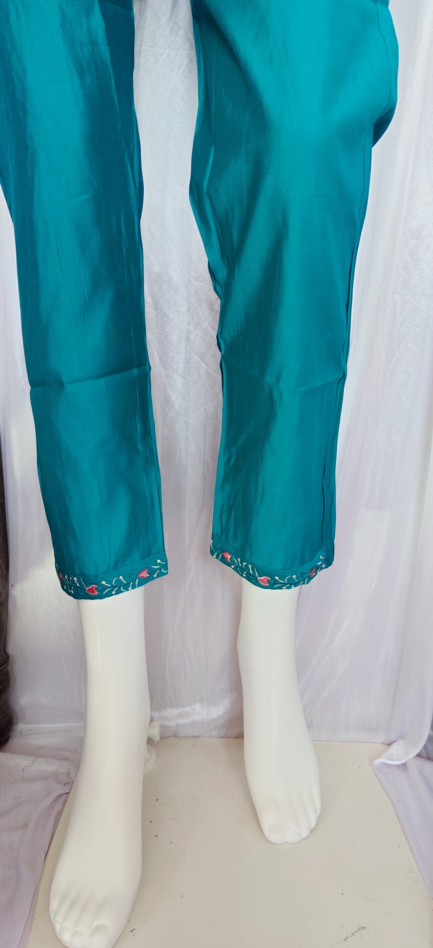 Moonpalav Signature Teal Marina Silk Handwork Kurta Set with Dupatta