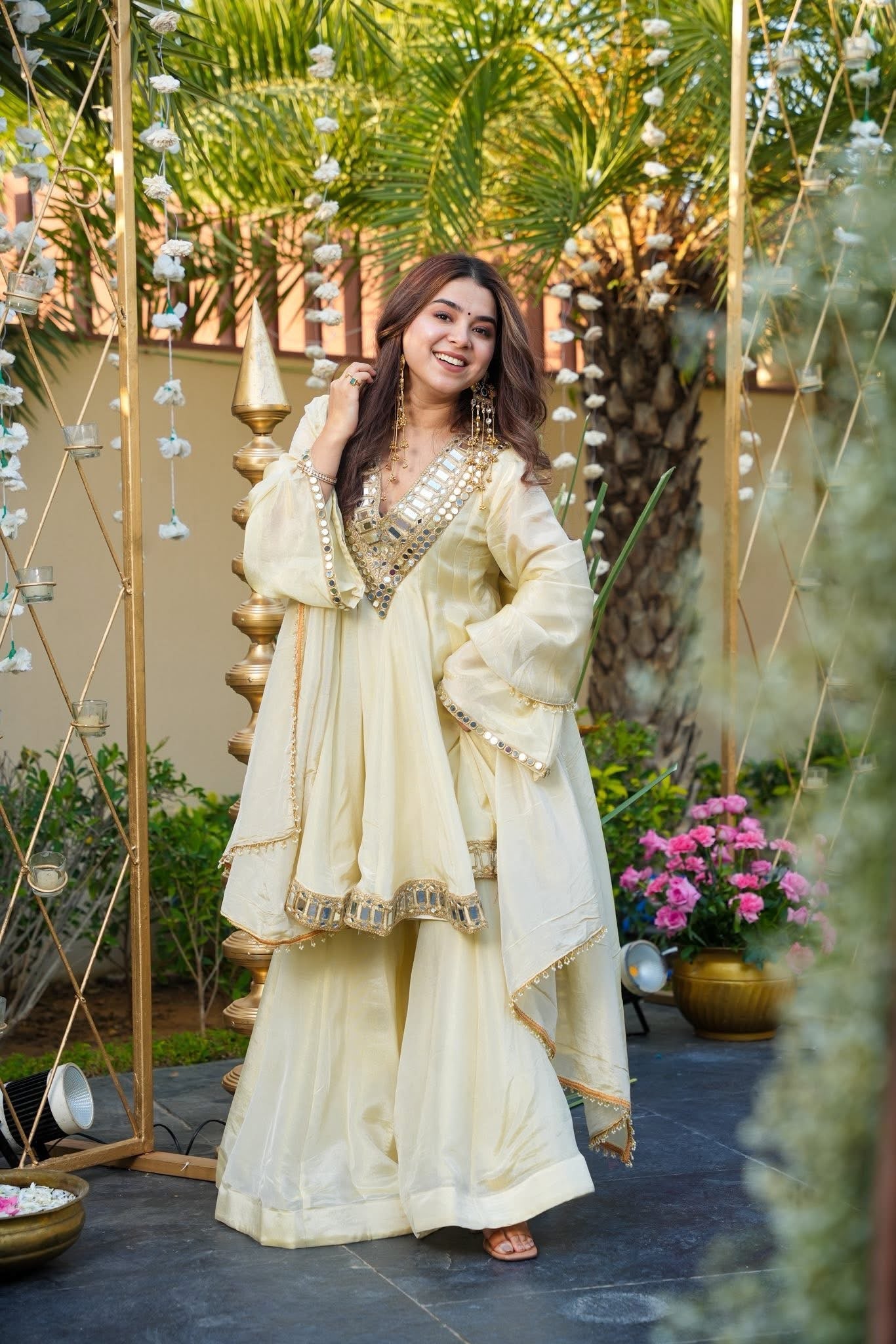 Luxurious Off-White Mirror Work Kurti & Palazzo Set with Dupatta