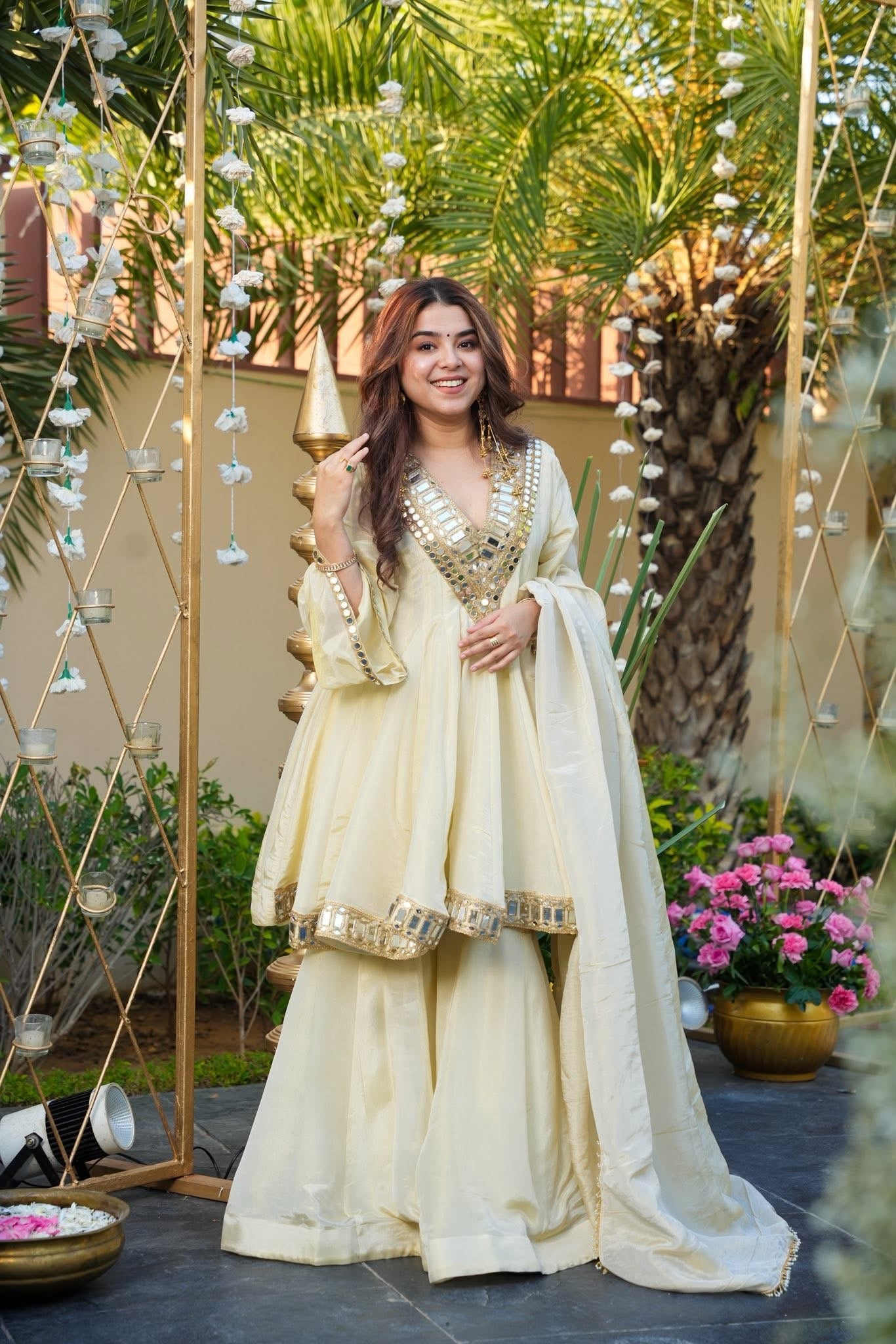 Luxurious Off-White Mirror Work Kurti & Palazzo Set with Dupatta