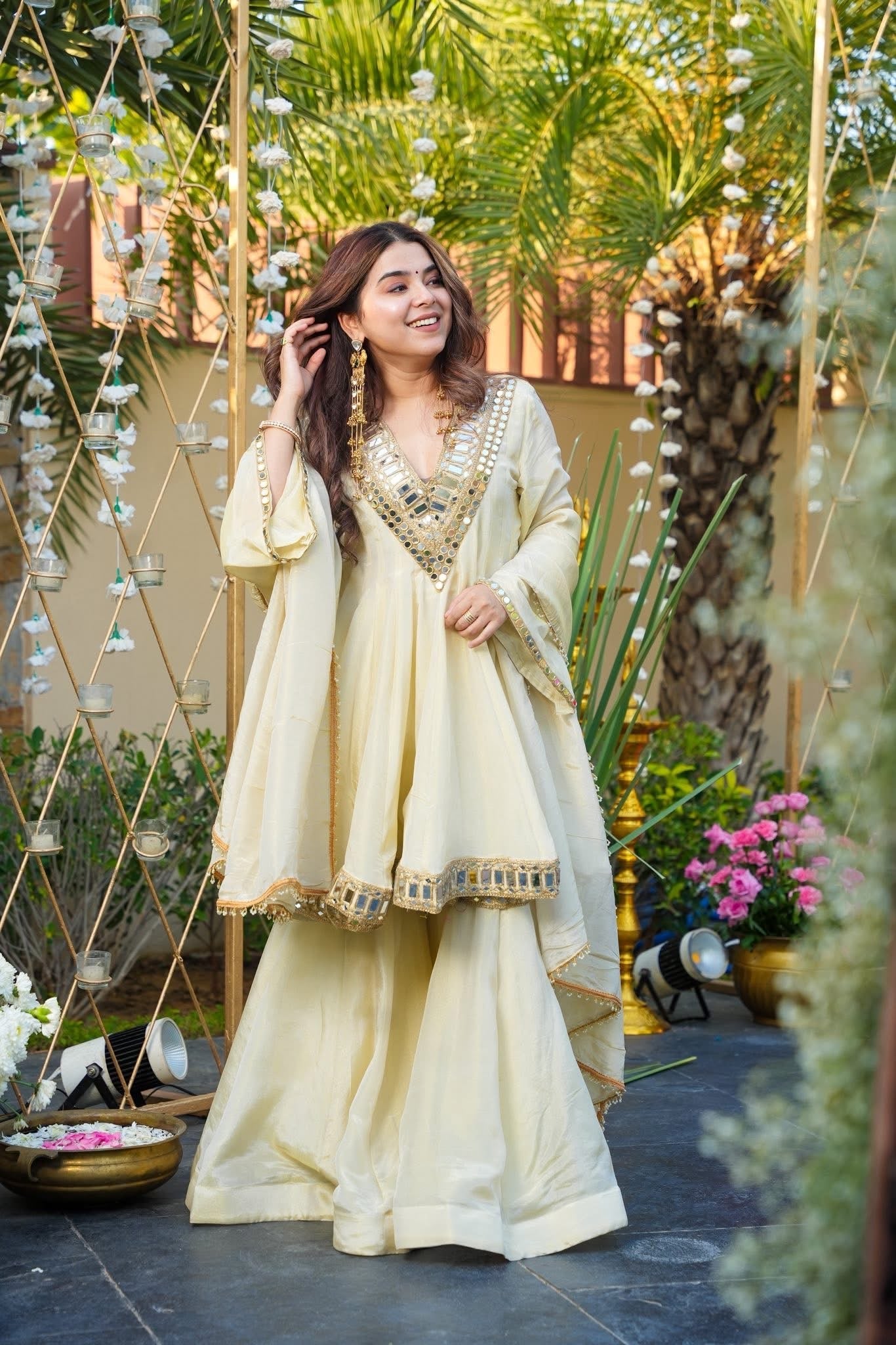 Luxurious Off-White Mirror Work Kurti & Palazzo Set with Dupatta