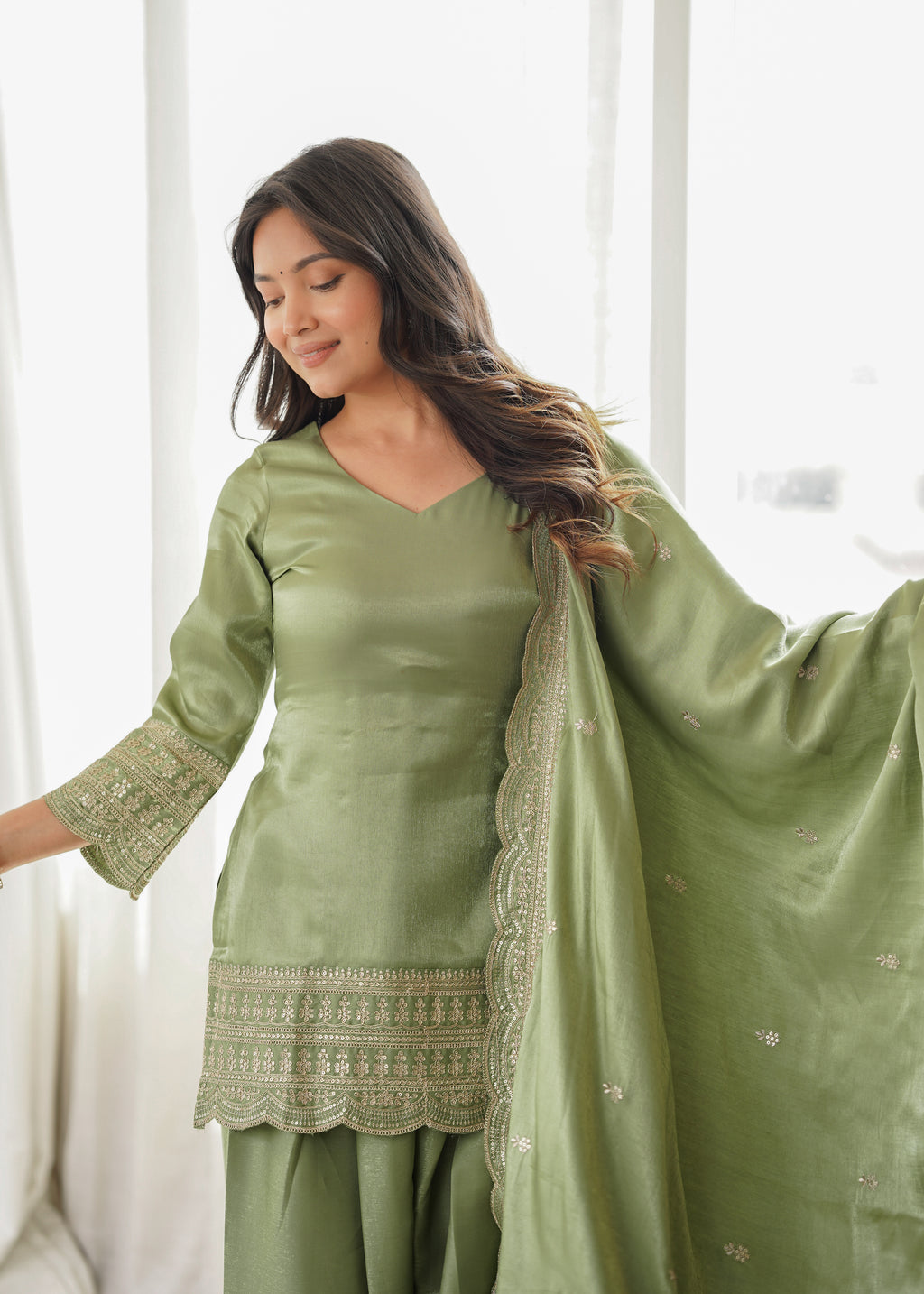 Ready-to-Wear Roman Silk Kurta & Farshi Salwar Suit Set for Festive & Weddings