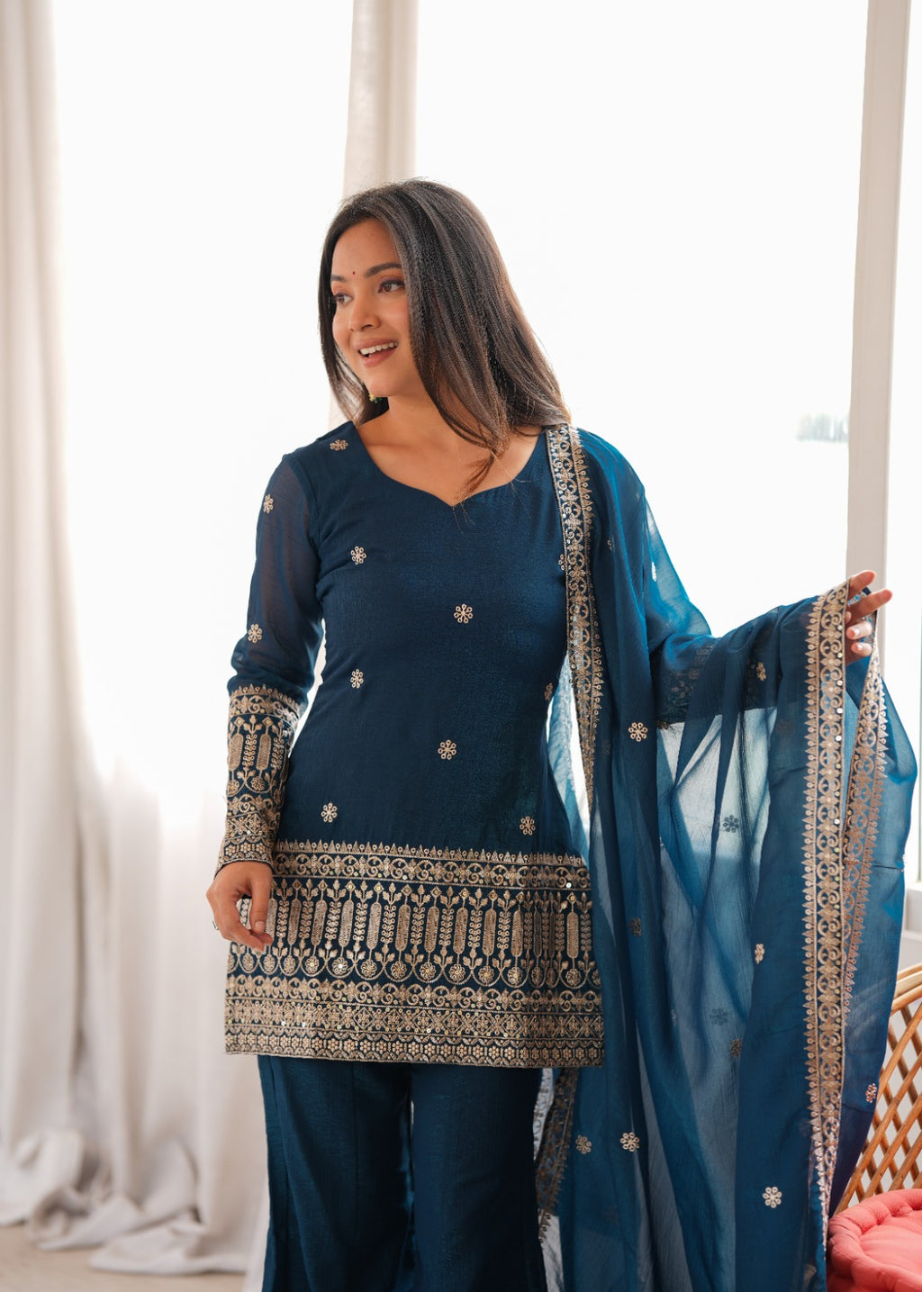 Women’s Pure Crunchy Silk Zari Embroidered Bell Bottom Suit Set | Festive Wedding Wear